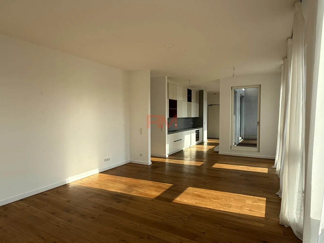3 Zimmer Wohnung mit 134 m² in Berlin – Bild 2