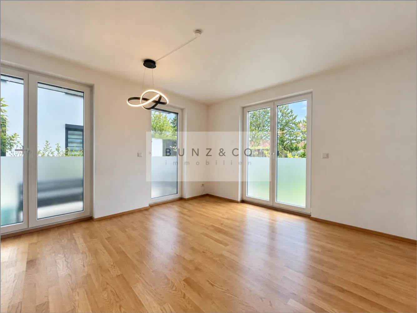 5 room apartment with 112 m² in Munich – Photo 2