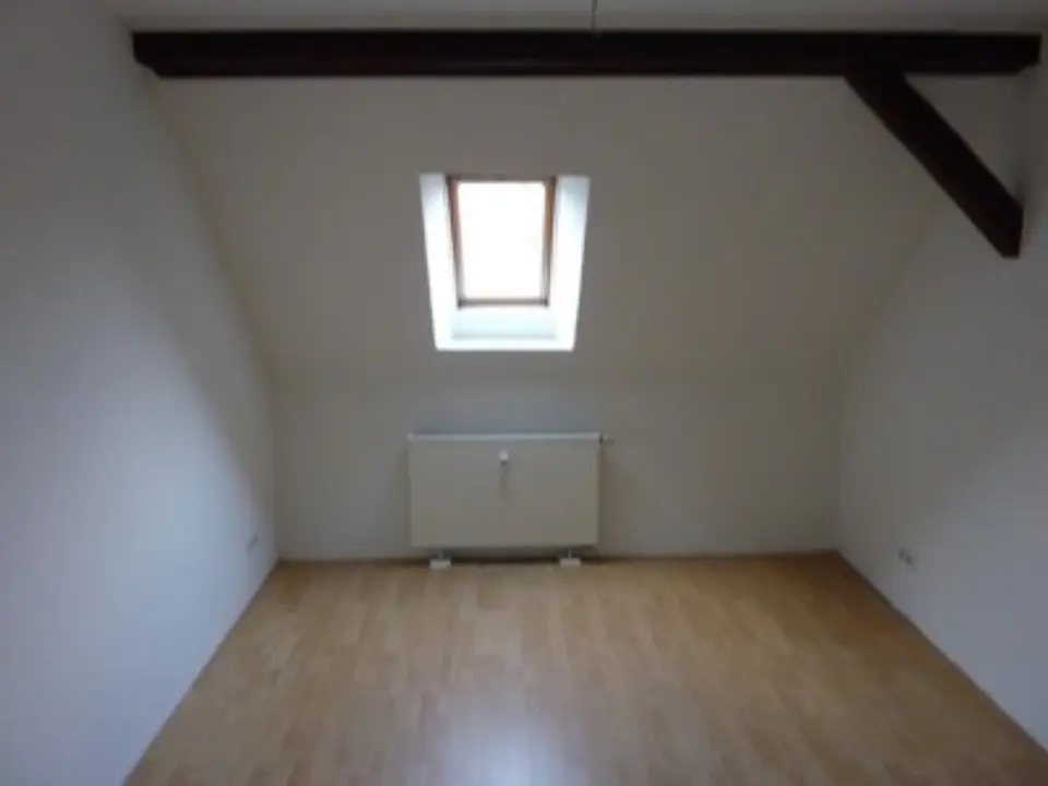 3 Zimmer Wohnung mit 68 m² in Weißenfels – Bild 2