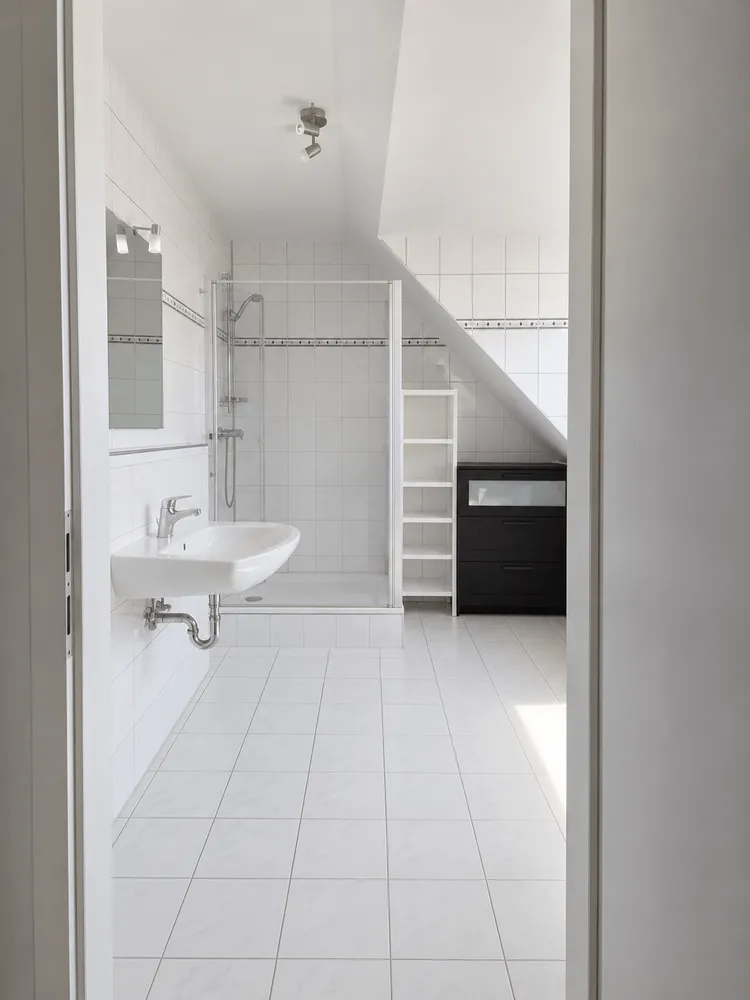 4 Zimmer Wohnung mit 143 m² in Duisburg – Bild 8