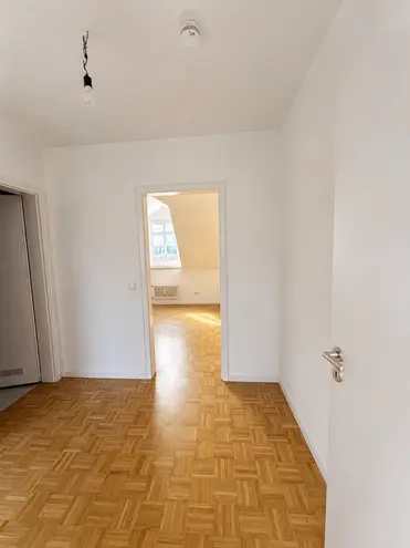 2 room apartment with 34 m² in Wiesbaden – Photo 2