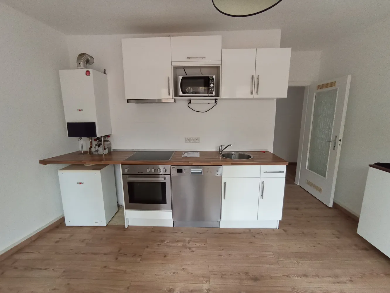 2 room apartment with 56 m² in Cologne – Photo 2