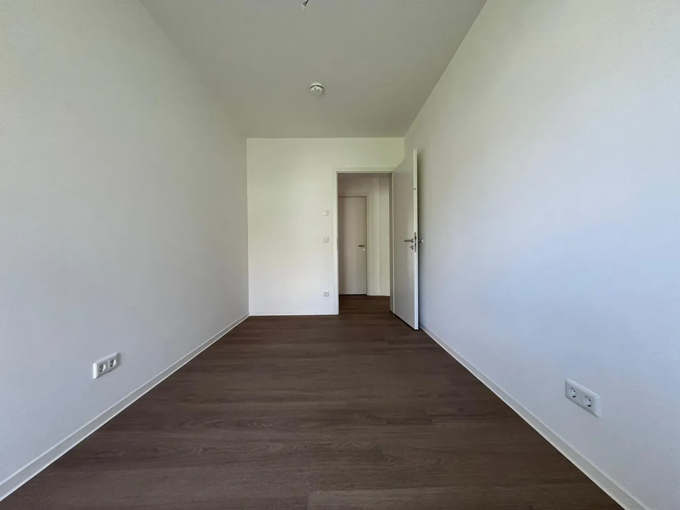 4 Zimmer Wohnung mit 113 m² in Frankfurt am Main – Bild 9