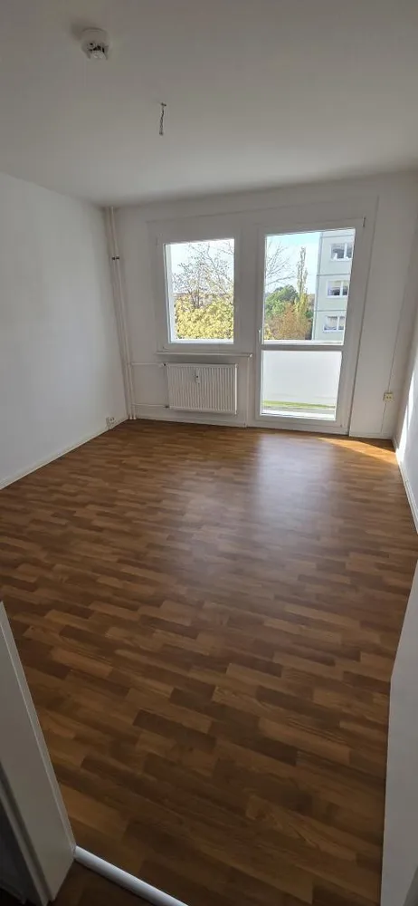 2 Zimmer Wohnung mit 61 m² in Werdau – Bild 1