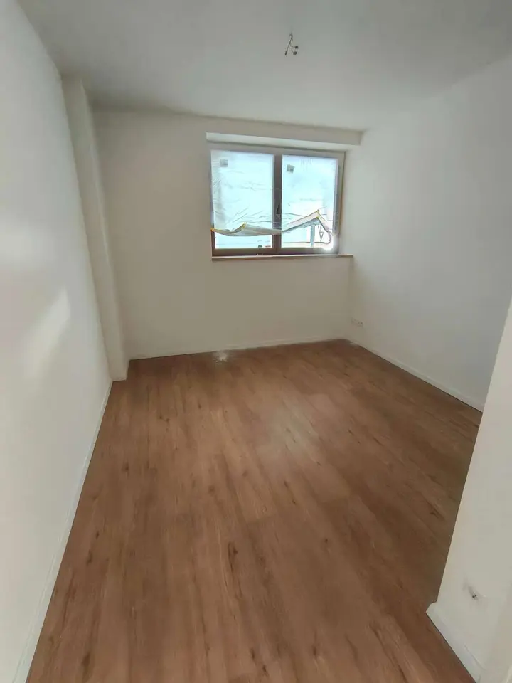 3 Zimmer Wohnung mit 120 m² in Leipzig – Bild 2
