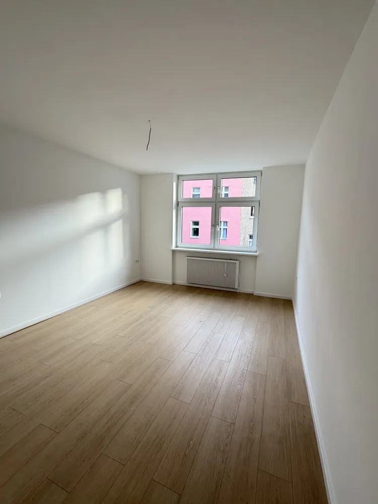 2 room apartment with 62 m² in Berlin – Photo 8