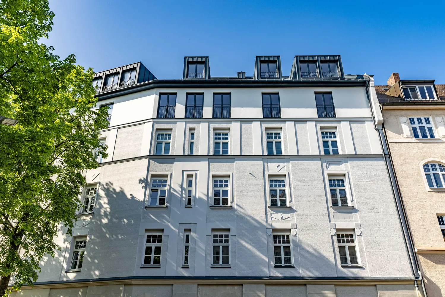 2 room apartment with 71 m² in Munich – Photo 3