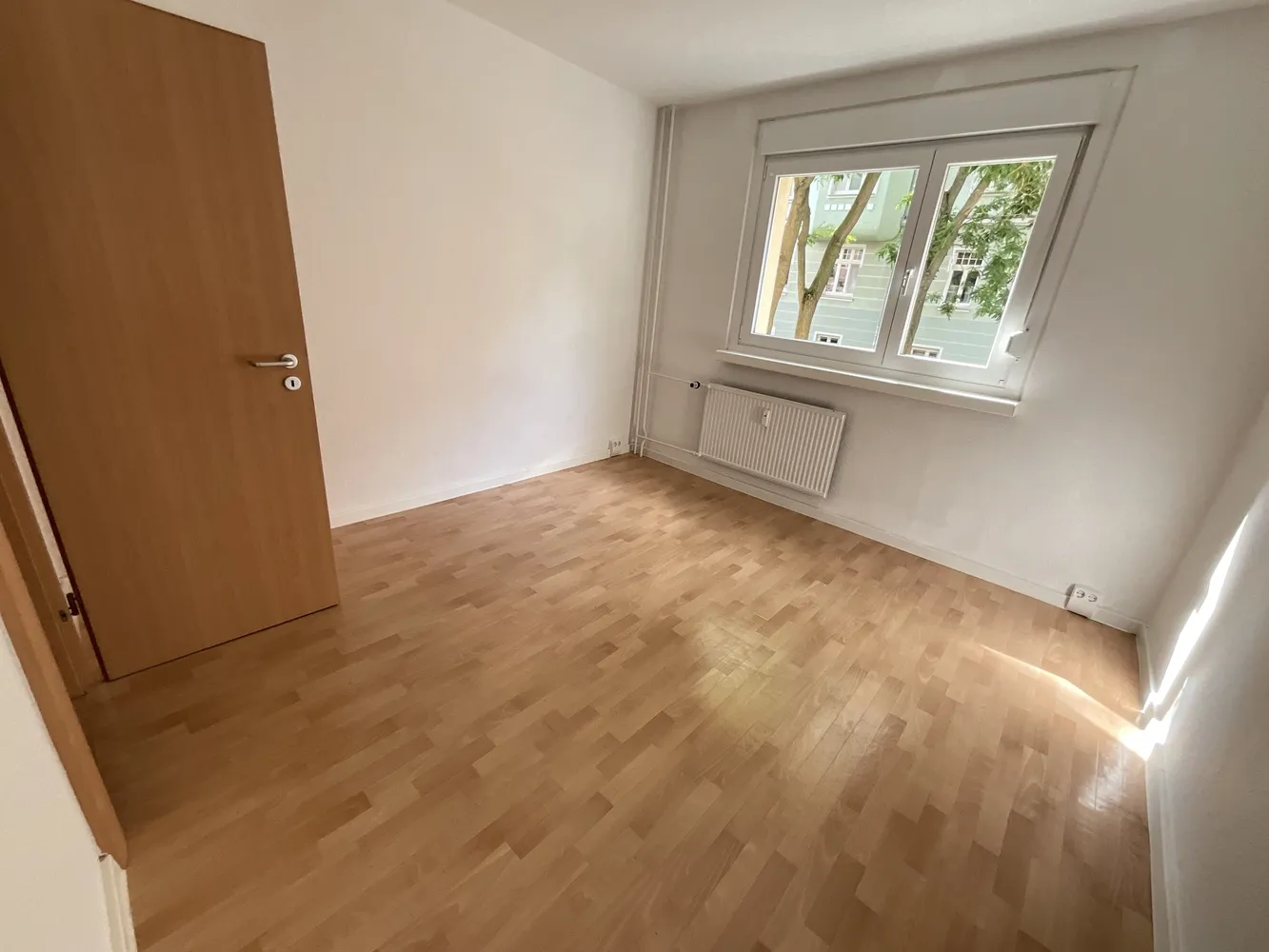 2 Zimmer Wohnung mit 58 m² in Halle (Saale) – Bild 1