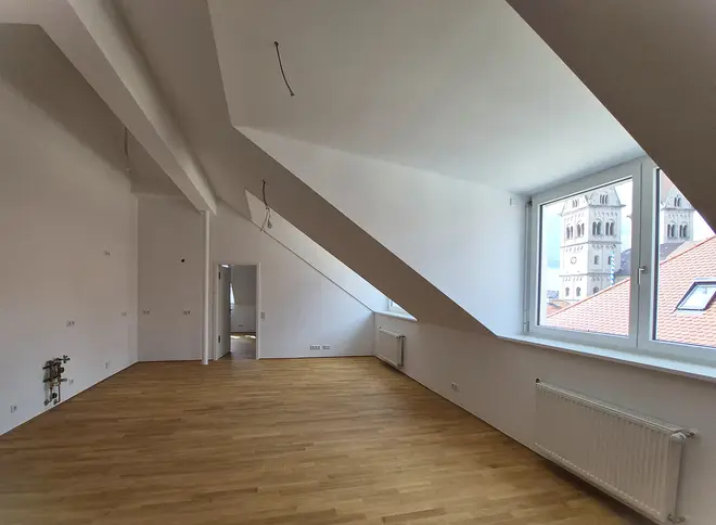 2 Zimmer Wohnung mit 63 m² in München – Bild 1
