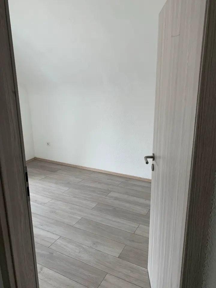 3 Zimmer Haus mit 90 m² in Saarbrücken – Bild 7