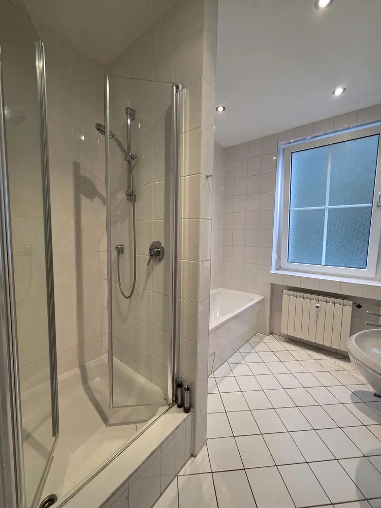 4 Zimmer Wohnung mit 120 m² in Mülheim an der Ruhr – Bild 3
