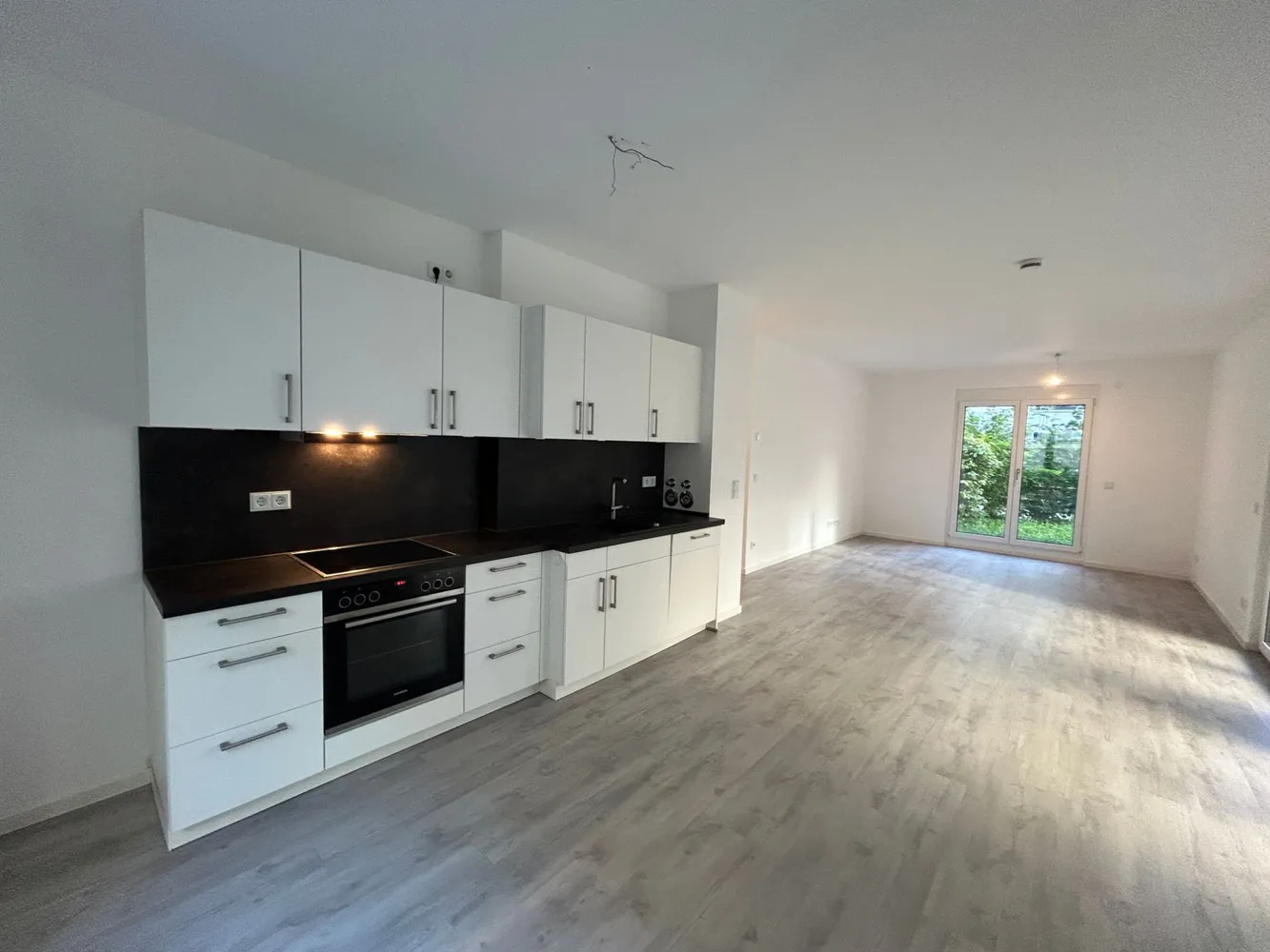 4 Zimmer Wohnung mit 100 m² in Berlin – Bild 1