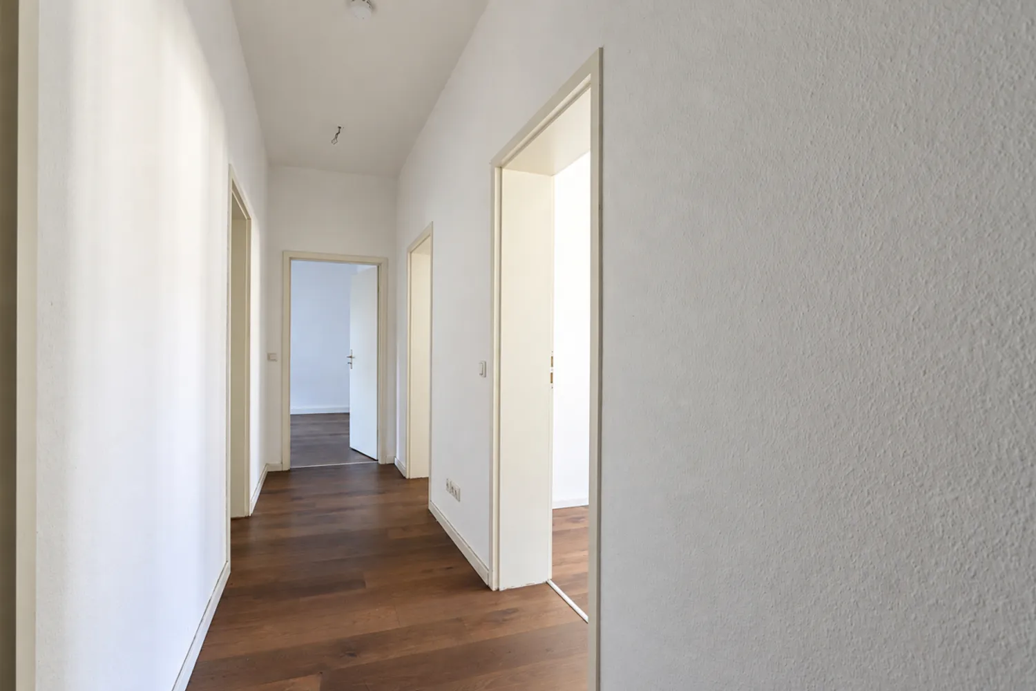 3 Zimmer Wohnung mit 75 m² in Halle (Saale) – Bild 2