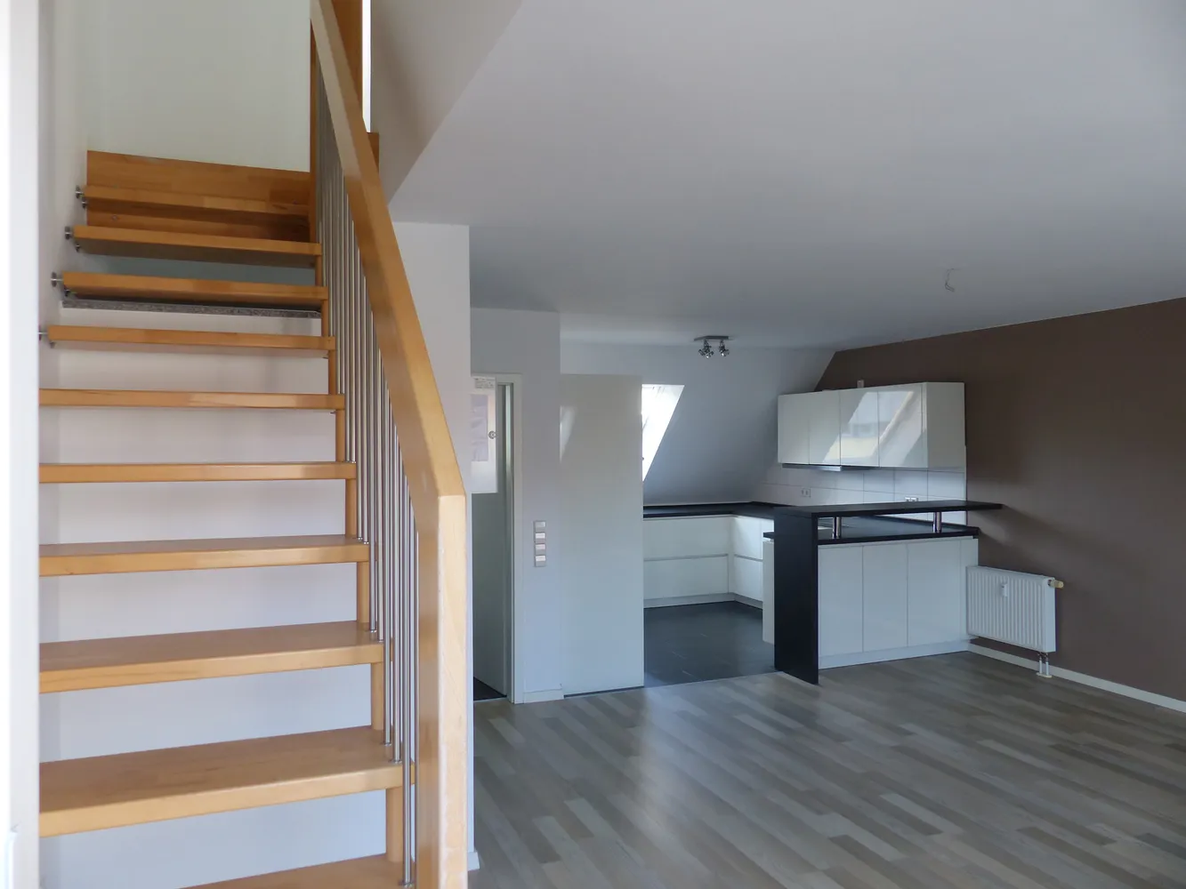 2 Zimmer Wohnung mit 72 m² in Stuttgart – Bild 4