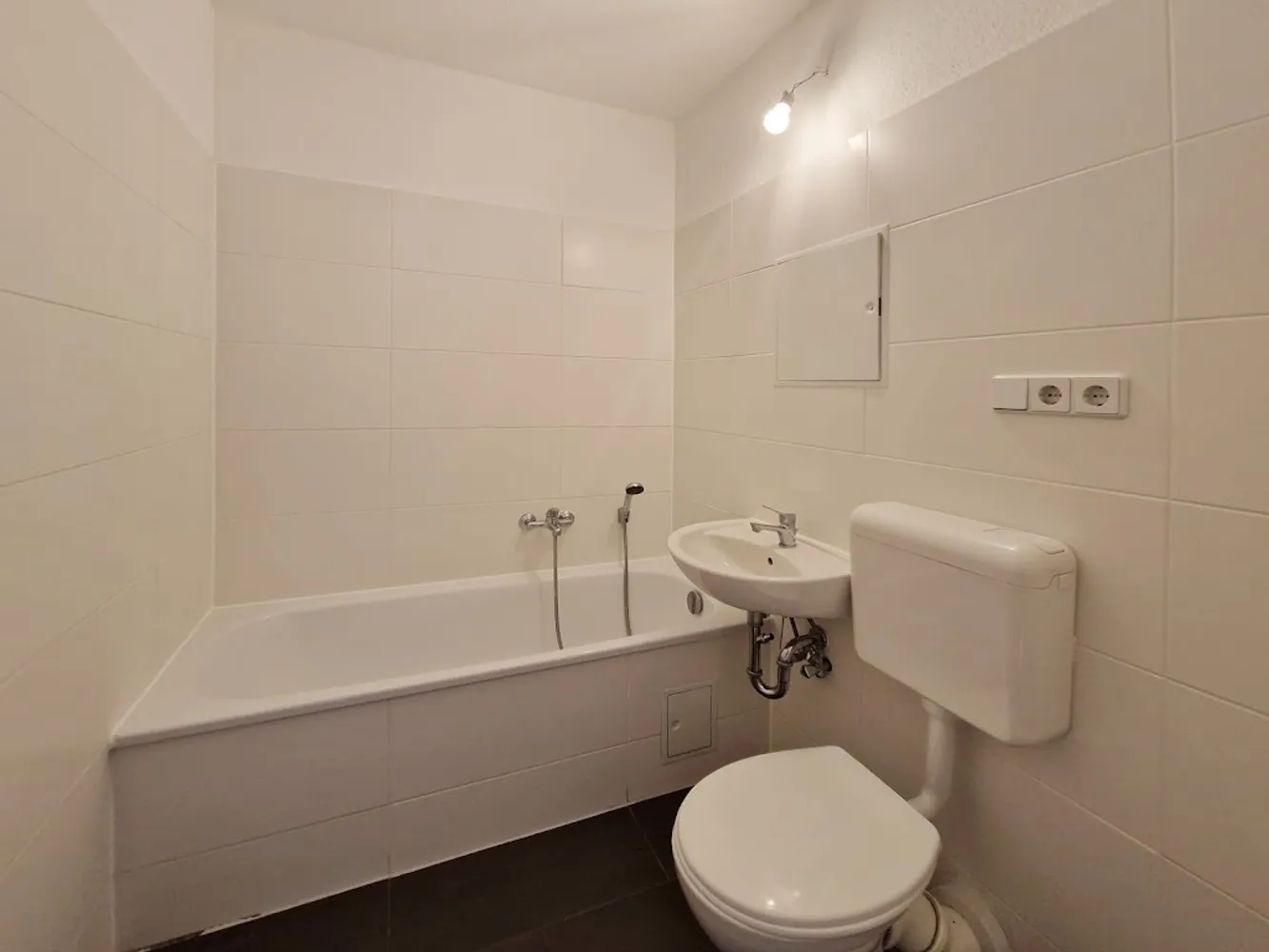 2 room apartment with 41 m² in Chemnitz – Photo 5