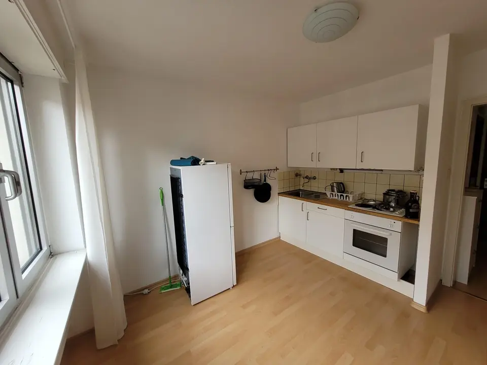 2 Zimmer Wohnung mit 40 m² in Karlsruhe – Bild 3