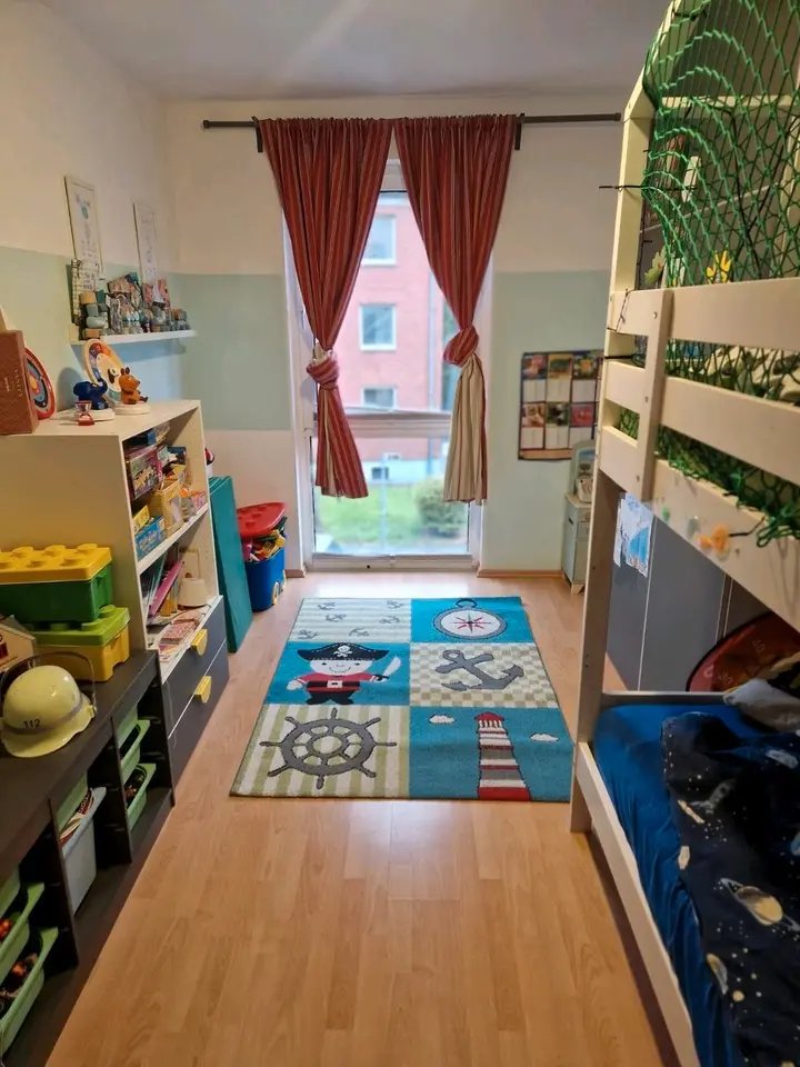 3 Zimmer Wohnung mit 84 m² in Düsseldorf – Bild 2