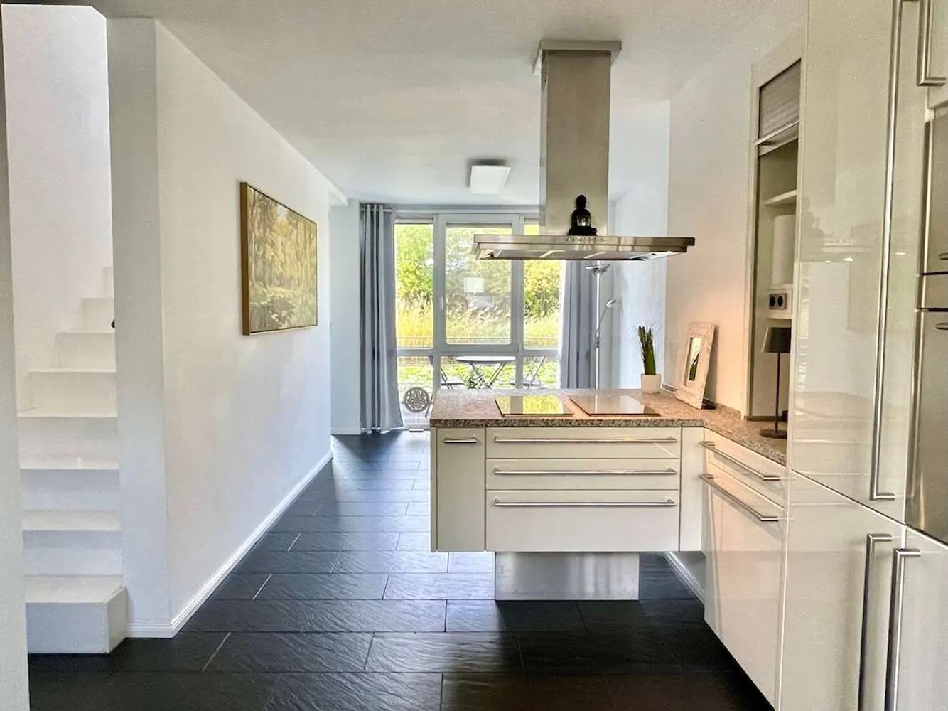 6 Zimmer Wohnung mit 118 m² in Düsseldorf – Bild 8
