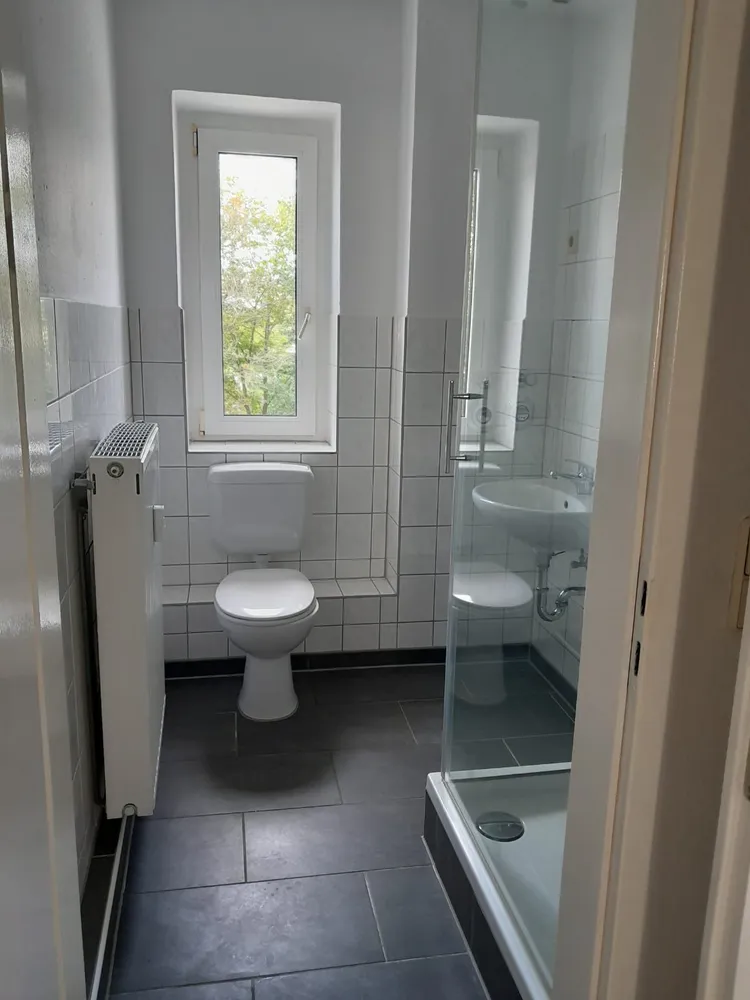 2 Zimmer Wohnung mit 50 m² in Plauen – Bild 4