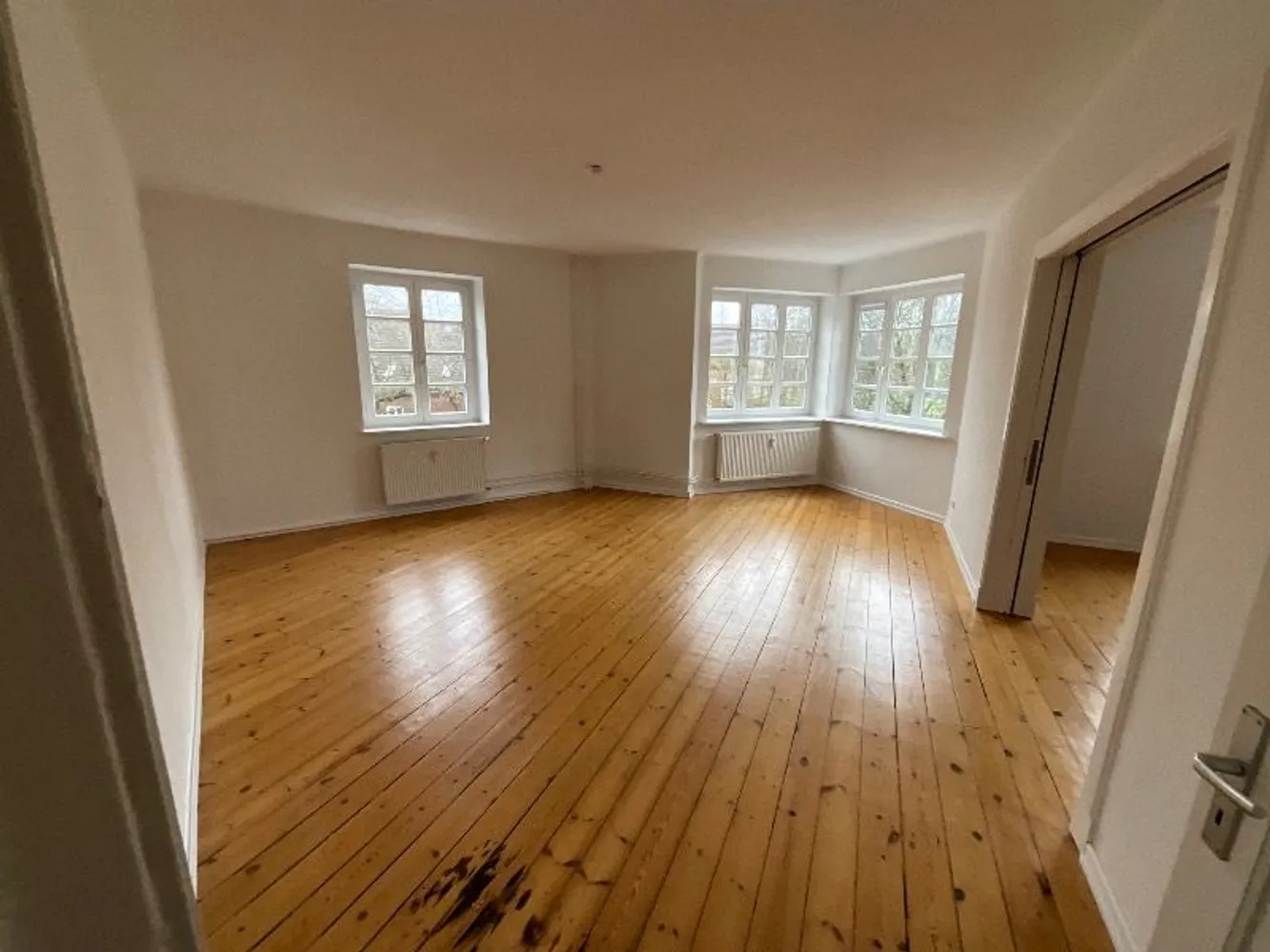 4 Zimmer Wohnung mit 118 m² in Hamburg – Bild 4