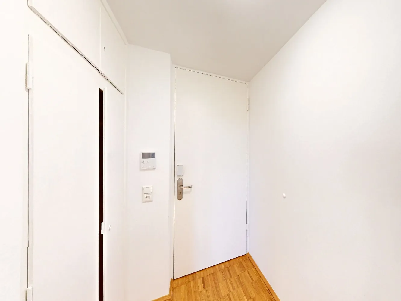 1 room apartment with 27 m² in Erlangen – Photo 2