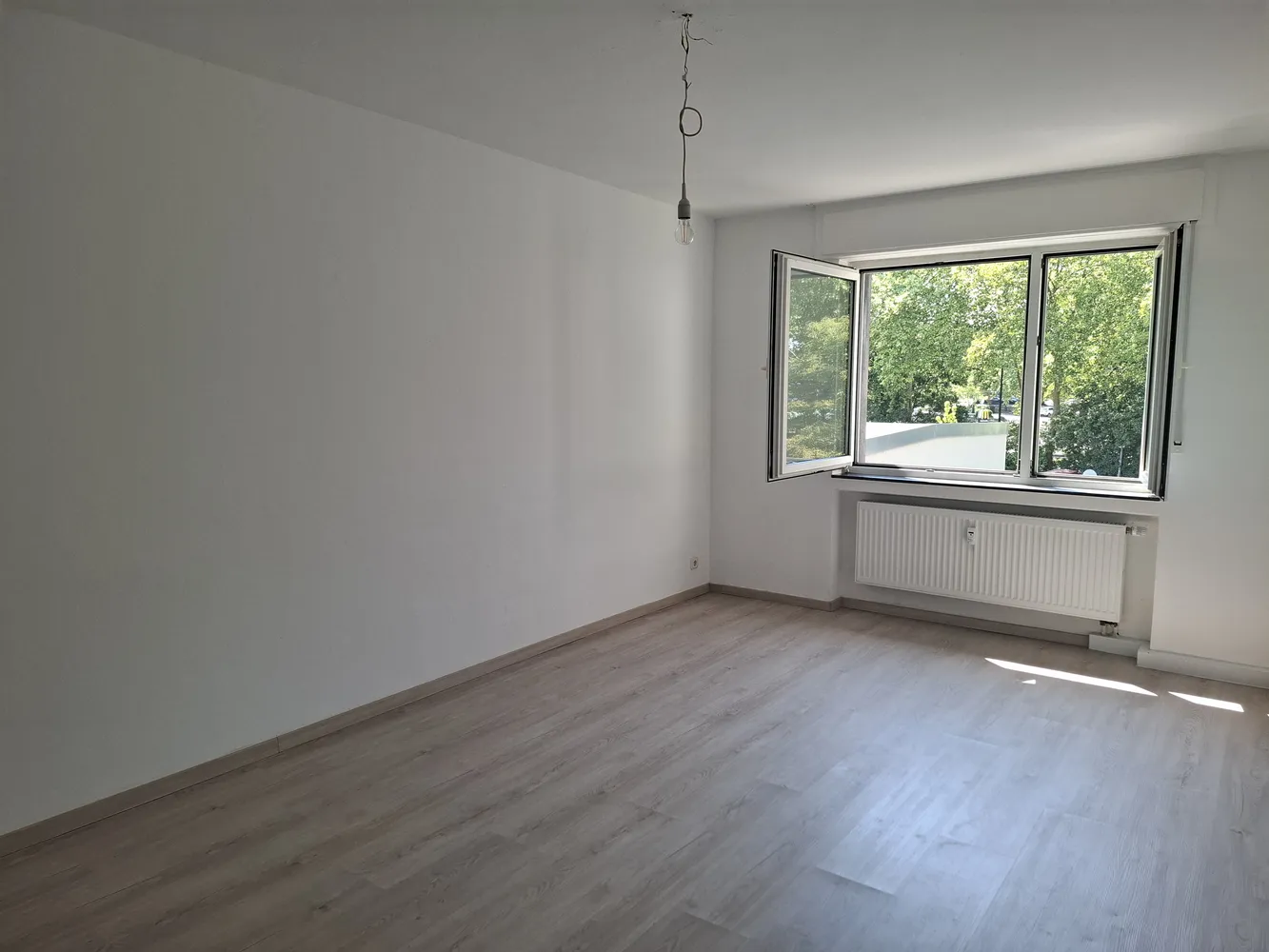 2 Zimmer Wohnung mit 57 m² in Karlsruhe – Bild 1