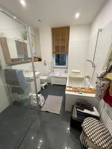 3 Zimmer Wohnung mit 100 m² in Frankfurt am Main – Bild 11