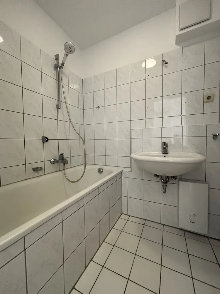 2 room apartment with 58 m² in Düsseldorf – Photo 6