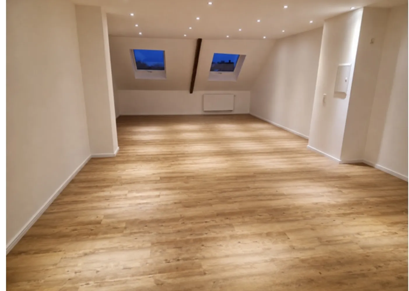2 Zimmer Wohnung mit 135 m² in Krefeld – Bild 3