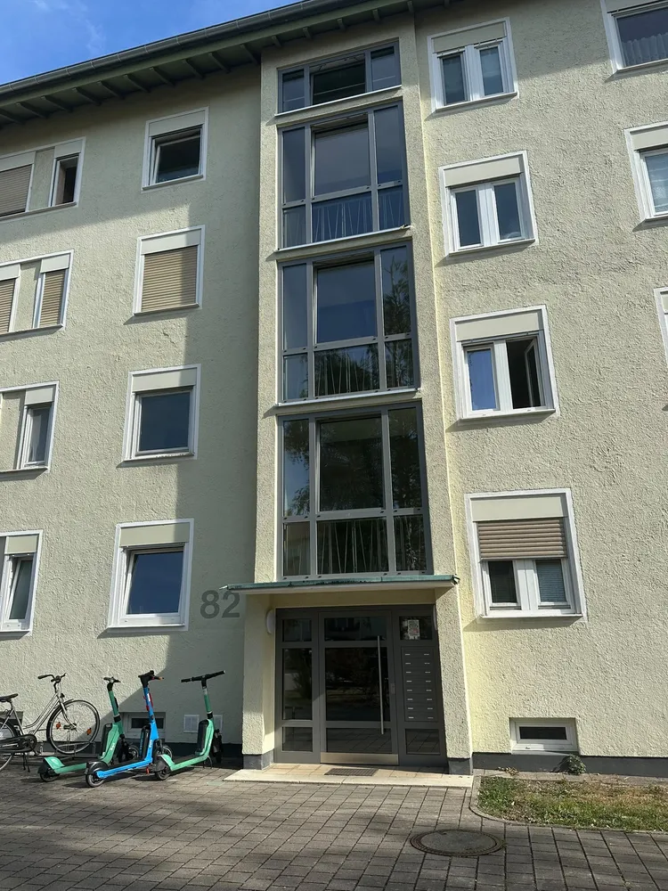 4 Zimmer Wohnung mit 90 m² in Karlsruhe – Bild 12