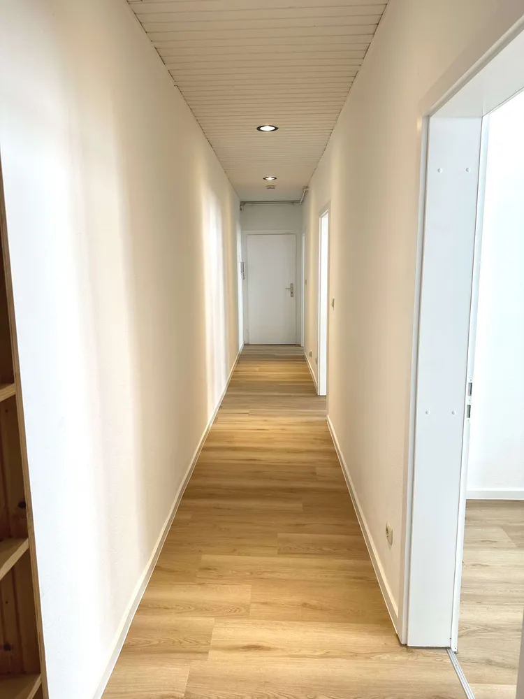 2 Zimmer Wohnung mit 68 m² in Wiesbaden – Bild 6