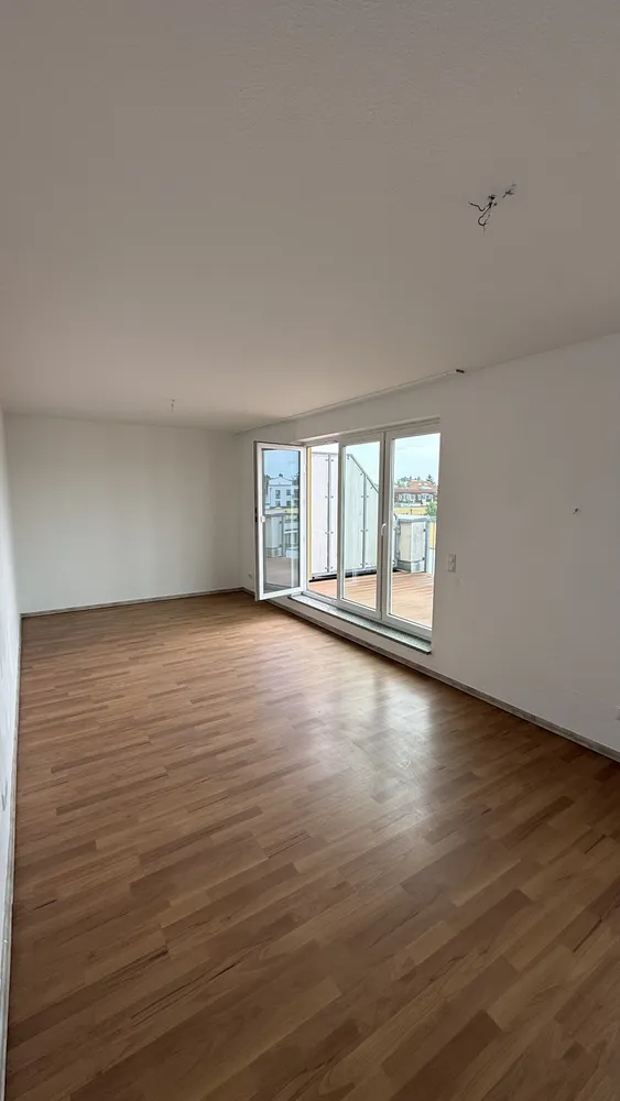 2 Zimmer Wohnung mit 65 m² in Berlin – Bild 4