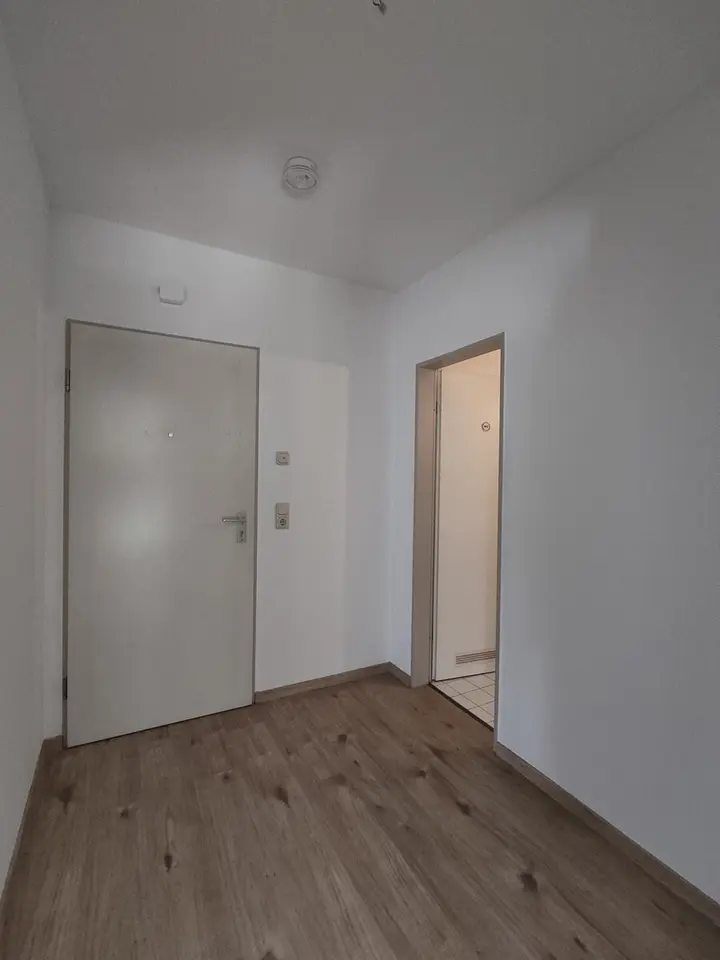 2 Zimmer Wohnung mit 54 m² in Plauen – Bild 9