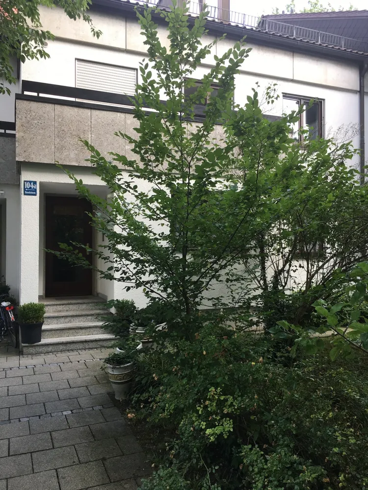 4 Zimmer Wohnung mit 174 m² in München – Bild 3
