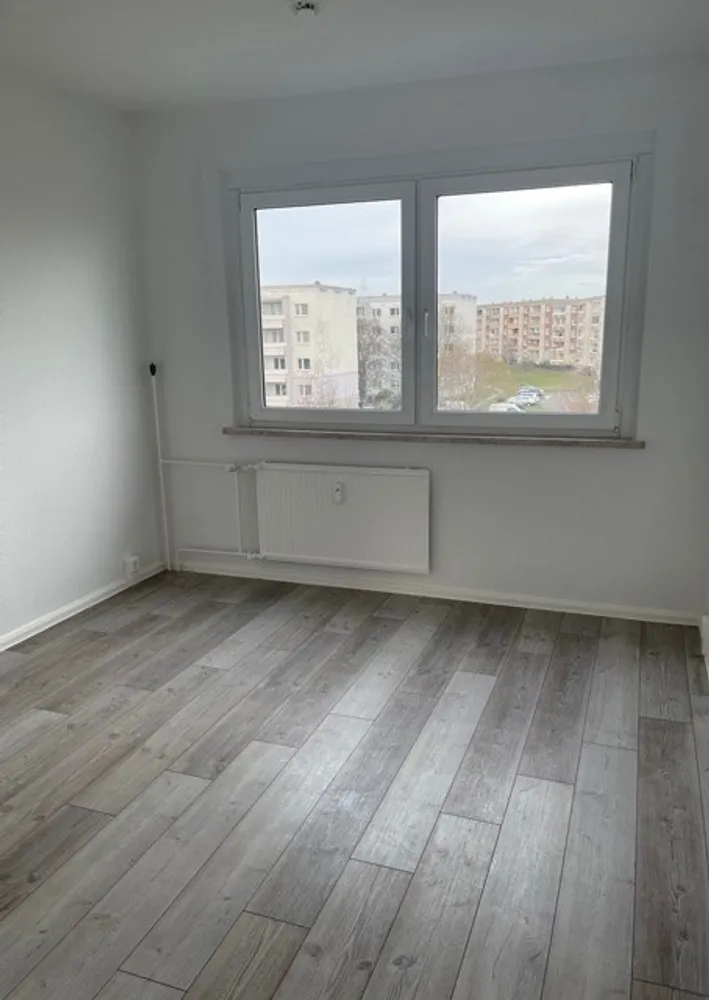 4 Zimmer Wohnung mit 65 m² in Halle (Saale) – Bild 5