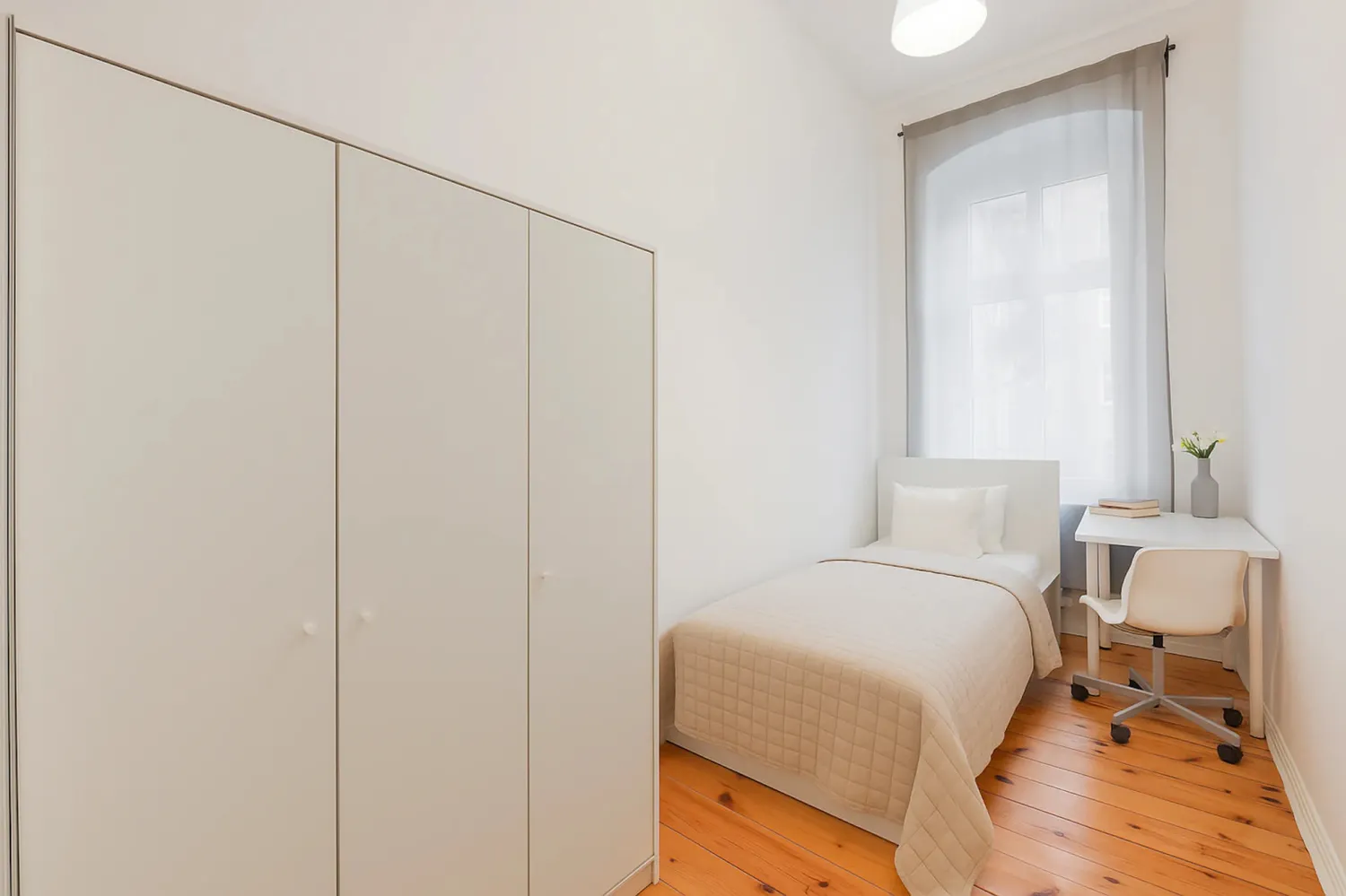 Shared room with 8 m² in Berlin – Photo 1