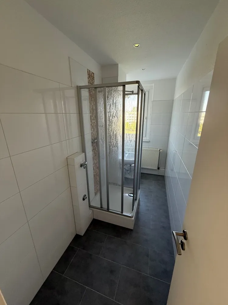 3 Zimmer Wohnung mit 61 m² in Halle (Saale) – Bild 12