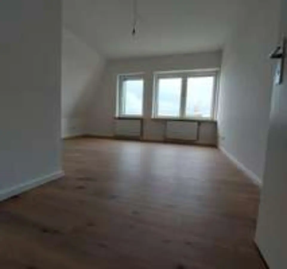 3 Zimmer Wohnung mit 114 m² in Oberhausen – Bild 1