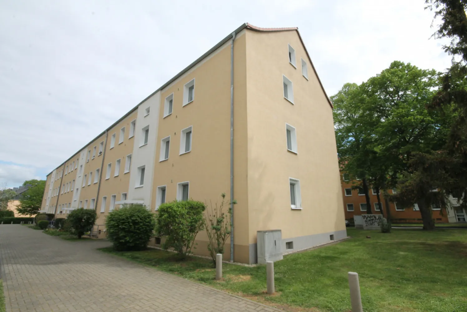 3 Zimmer Wohnung mit 64 m² in Weißenfels – Bild 1