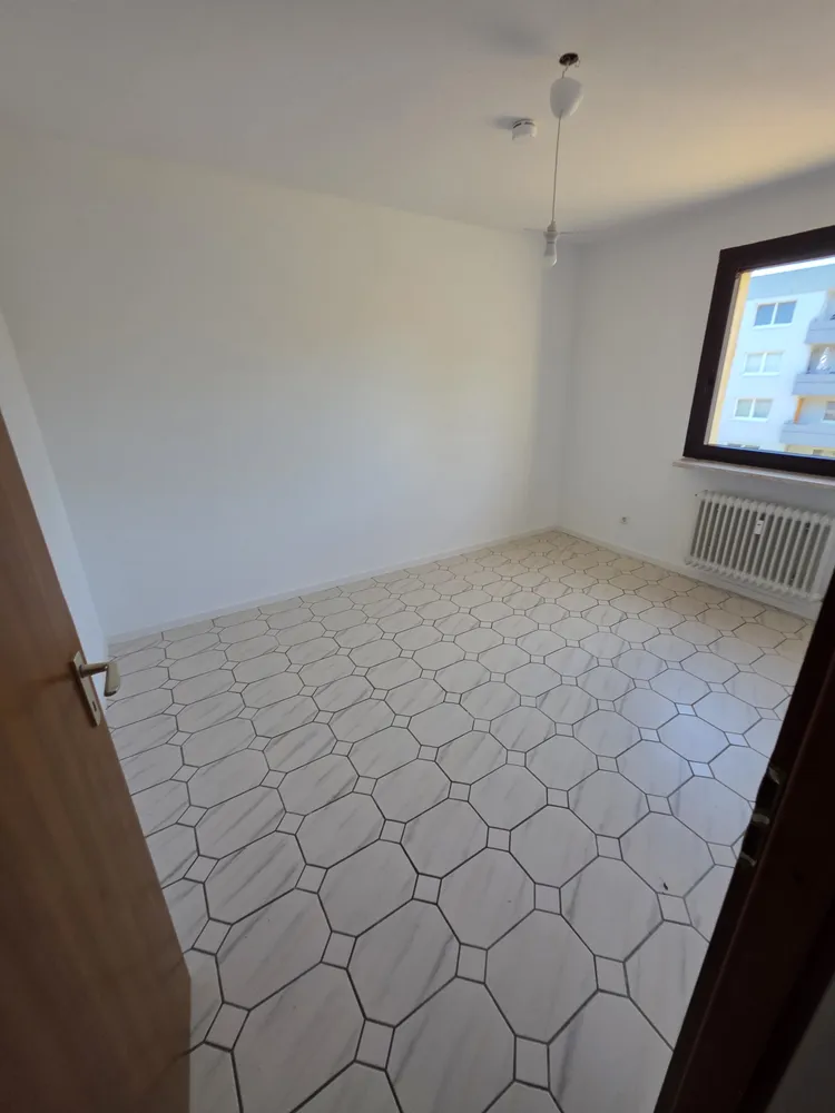 4 Zimmer Wohnung mit 94 m² in Kaiserslautern – Bild 11