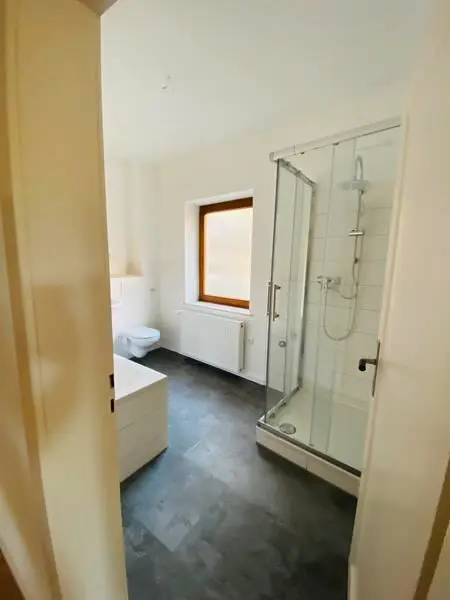 2 Zimmer Wohnung mit 68 m² in Zwickau – Bild 3