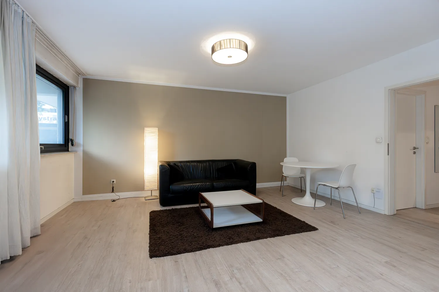 2 Zimmer Wohnung mit 42 m² in Frankfurt am Main – Bild 4