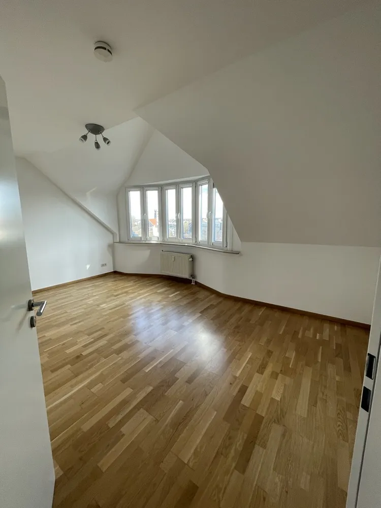 4 Zimmer Wohnung mit 115 m² in Aachen – Bild 9