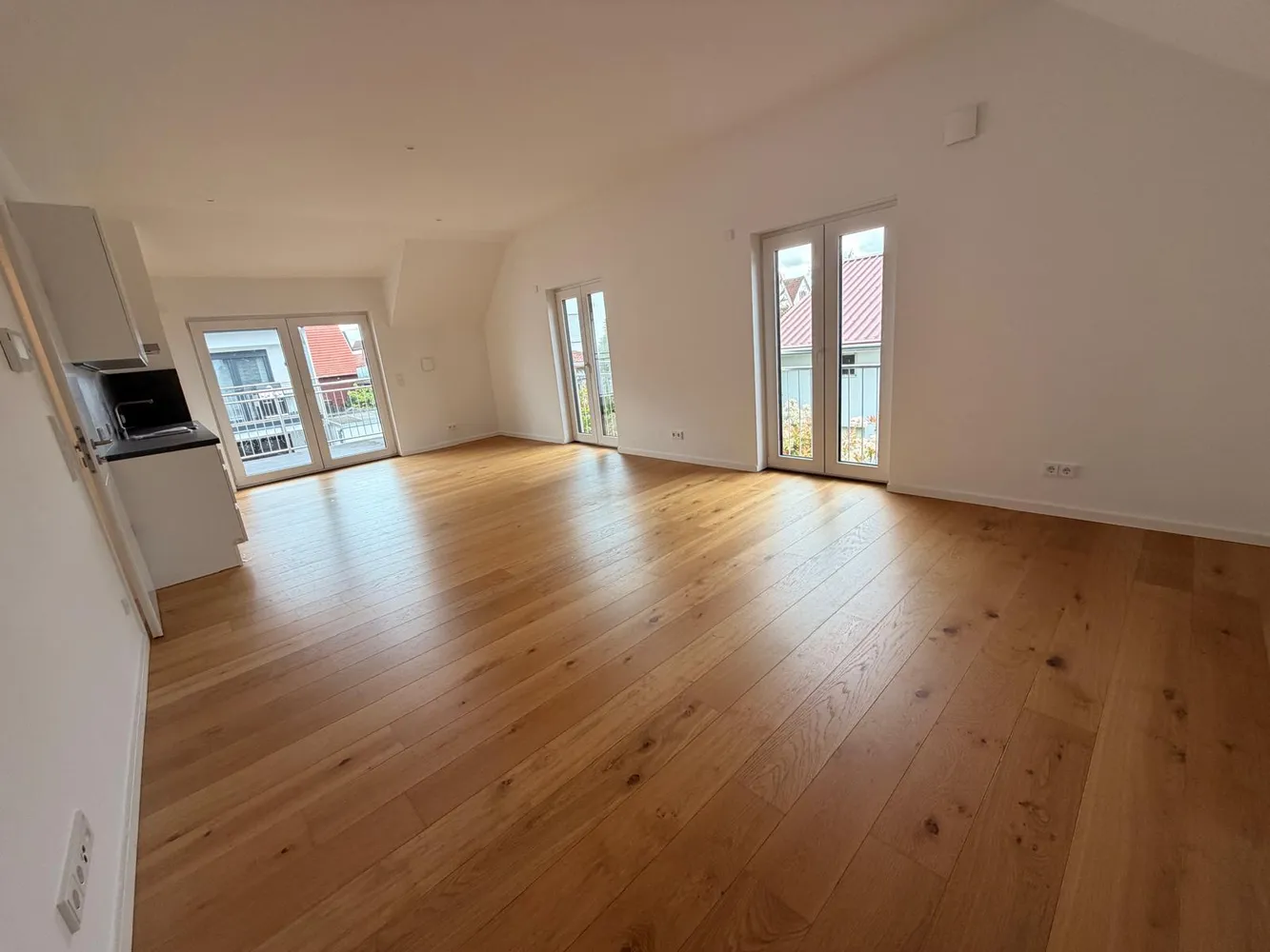 4 Zimmer Wohnung mit 130 m² in Mörfelden-Walldorf – Bild 2