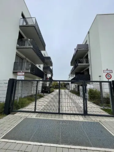2 Zimmer Wohnung mit 73 m² in Düsseldorf – Bild 9