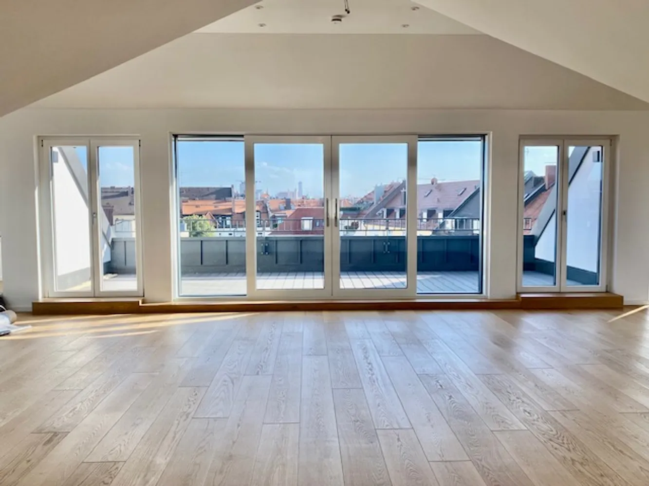 5 Zimmer Wohnung mit 243 m² in München – Bild 7
