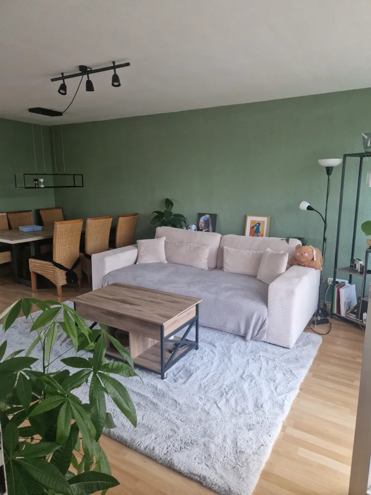 2 Zimmer Wohnung mit 79 m² in Köln – Bild 1