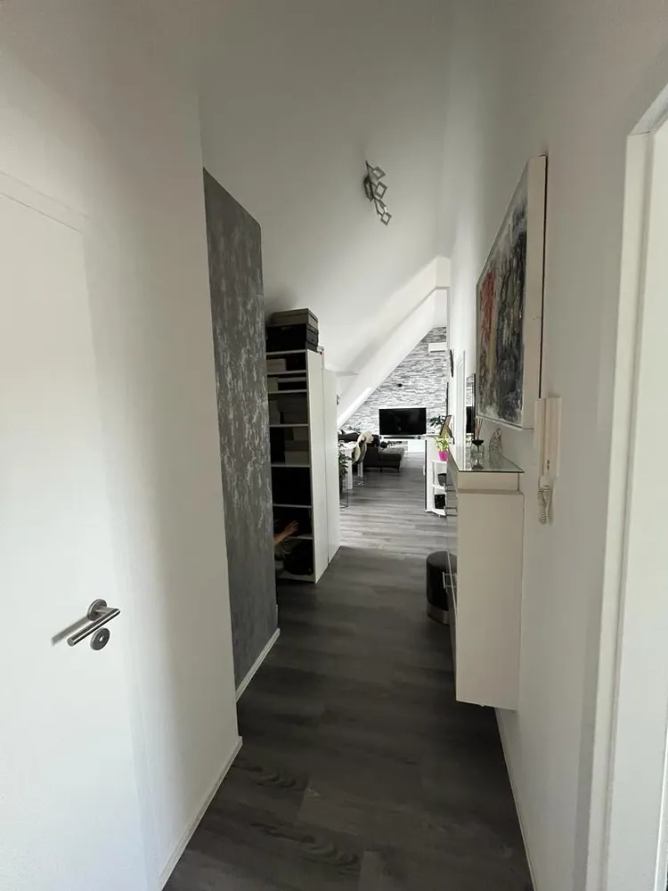 2 Zimmer Wohnung mit 77 m² in Stuttgart – Bild 11