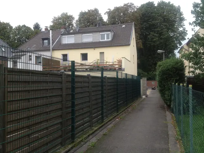 3 Zimmer Wohnung mit 77 m² in Köln – Bild 1