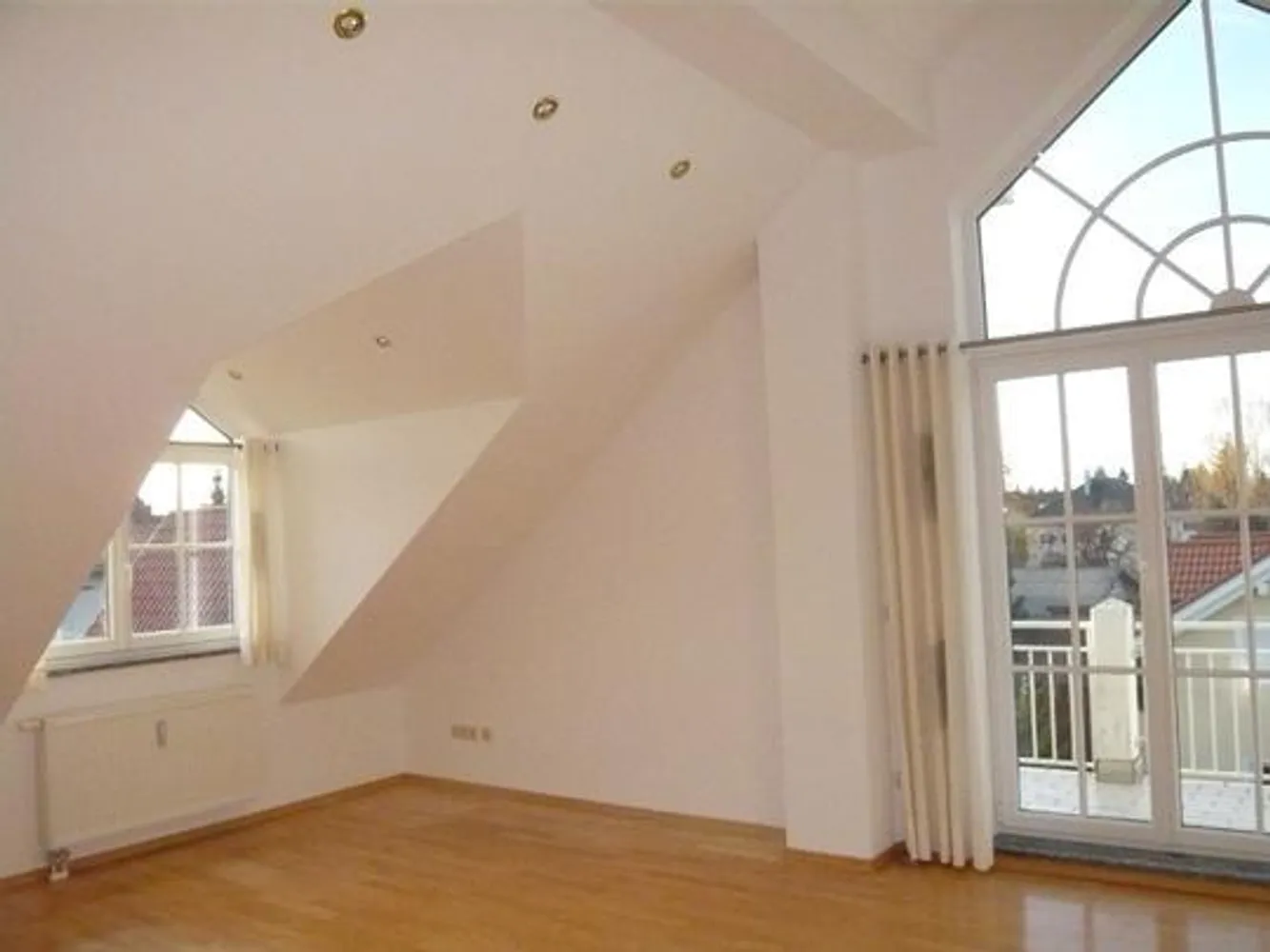 2 room apartment with 69 m² in Munich – Photo 1